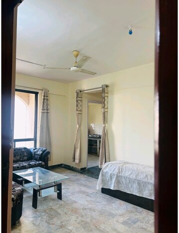 Bedroom in 1 BHK Apartment at Hiranandani Solitaire Studio Apartment, Ghodbunder Road – for Rent