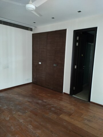Bedroom in 4 BHK Apartment at Salcon The Verandas, Sector 54 – for Sale