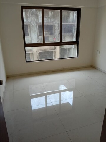 Room in 2 BHK Apartment at Arihant Residency Sion, Sion – for Sale