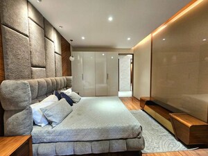 3 BHK Apartment For Sale in Pir Machalla