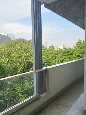 Balcony in 3 BHK Builder Floor at Veera Safdarjung Enclave, Safdarjung Enclave – for Rent