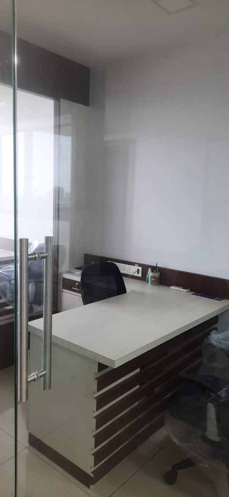 Kitchen, remi-commercio Commercial Office Space 650 Sq.Ft. In Andheri West Mumbai 9156162