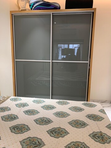 Room in 3 BHK Apartment at Madhapur – for Rent