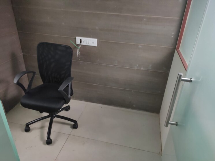 undefined, remi-commercio Commercial Office Space 1800 Sq.Ft. In Andheri West Mumbai 9156221