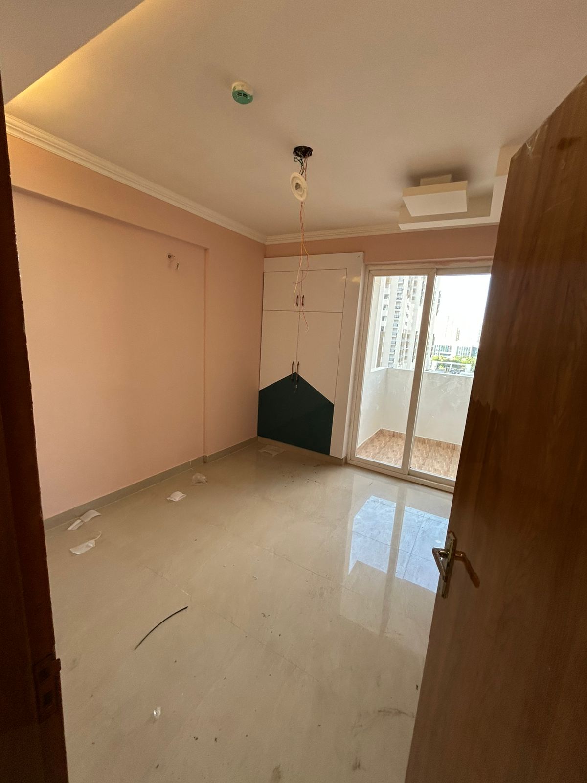 3 BHK + Pooja Room 1245 Sq.Ft. Apartment in Nirala Estate