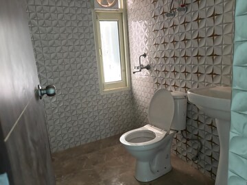 Bathroom in 3 BHK Apartment at Nirala Estate, Tech Zone 4 Greater Noida – for Rent