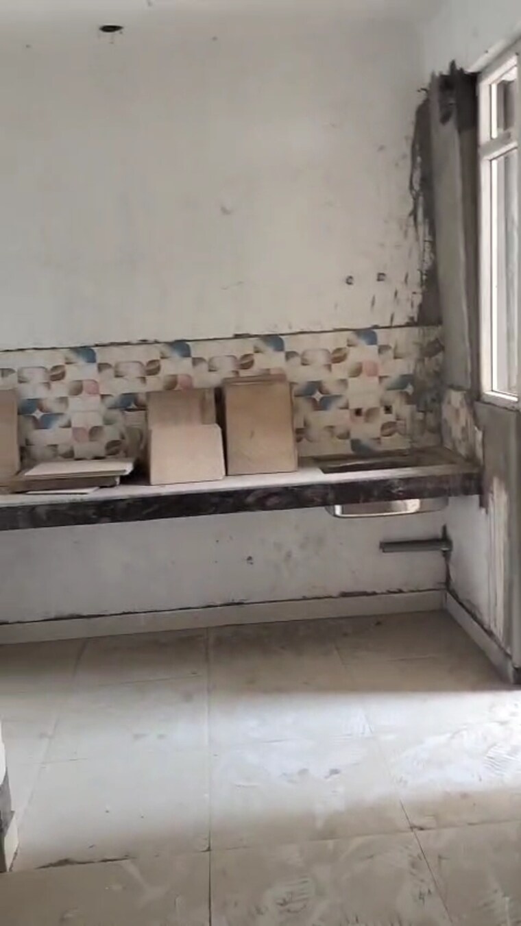 Kitchen, shree-energy-classic-homes 2 Bedroom 790 Sq.Ft. Apartment In Raj Nagar Extension Ghaziabad 9156259