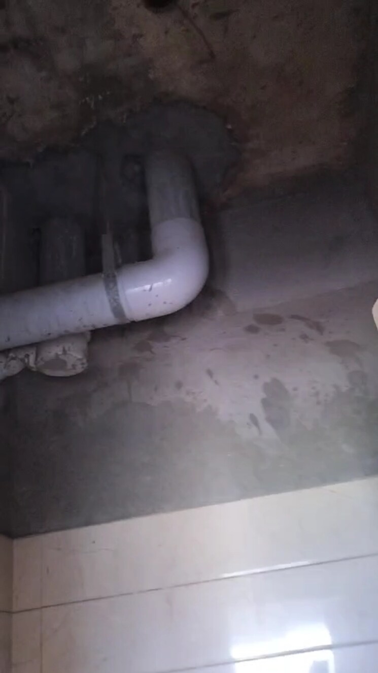 Bathroom, shree-energy-classic-homes 2 Bedroom 790 Sq.Ft. Apartment In Raj Nagar Extension Ghaziabad 9156259