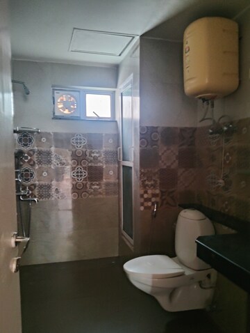 Bathroom in 3 BHK Apartment at Vatika City, Sector 49 – for Rent