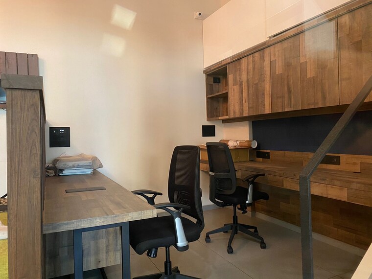 Team Area, oberoi-chambers Commercial Office Space 660 Sq.Ft. In Andheri West Mumbai 9156257