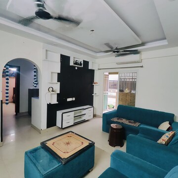 Living Room in 2 BHK Apartment at Aims Golf City, Sector 75 – for Rent