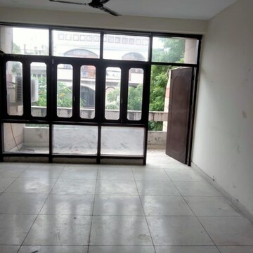 1 BHK Builder Floor For Rent in Greater Kailash ii