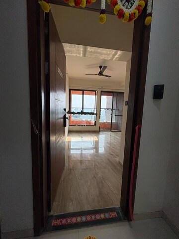 Room in 3.5 BHK Apartment at VTP Aethereus, Mahalunge – for Rent
