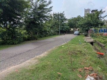  Plot – Garden View at Sector 2 Greater Noida - for Sale