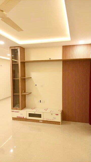 4 BHK Apartment For Rent in Financial District