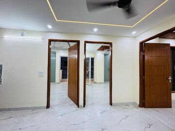 Building Lobby in 3 BHK Builder Floor at Saket – for Rent