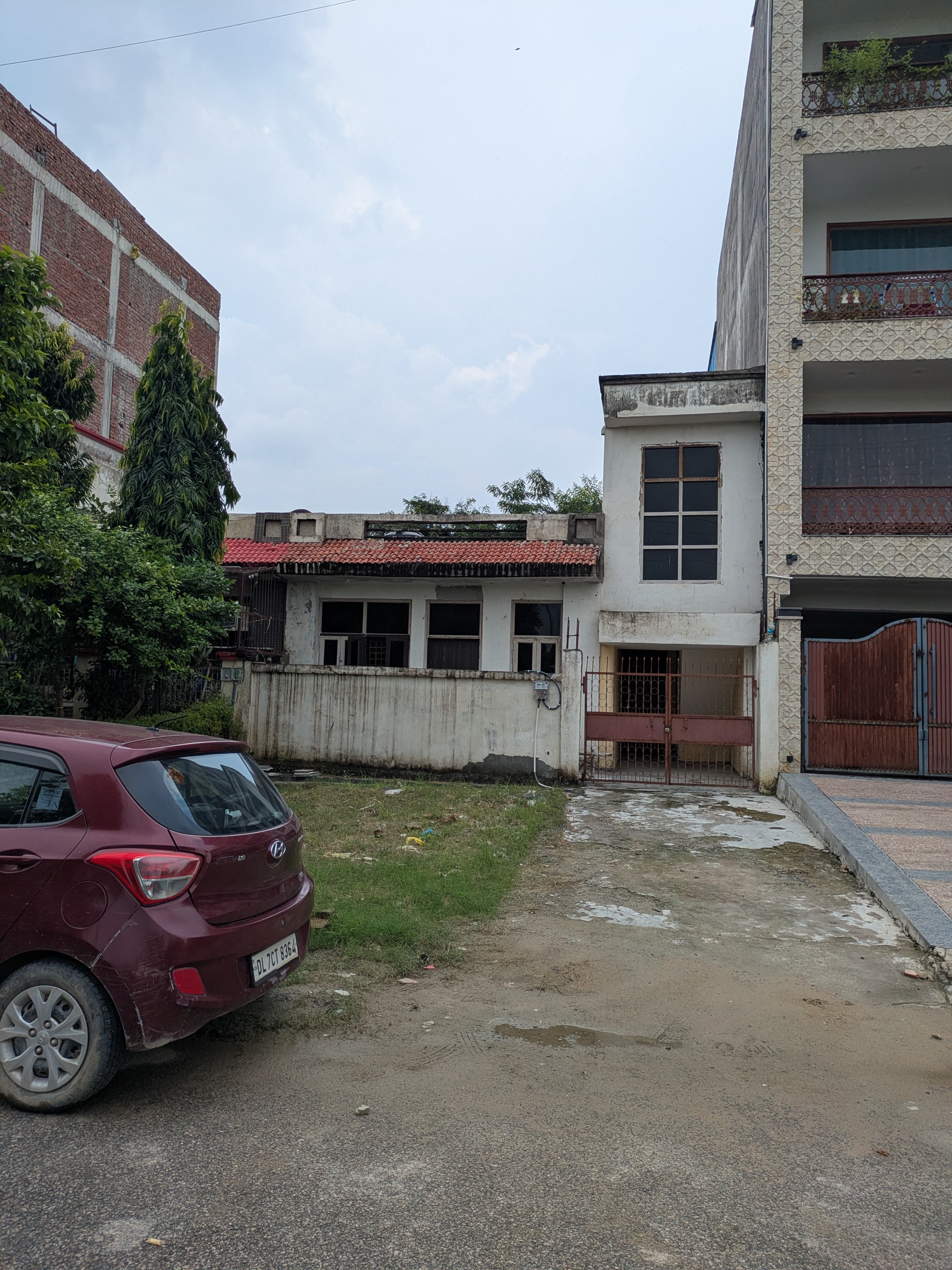 2.5 BHK + Pooja Room Villa For Rent in Sector 3 Greater Noida