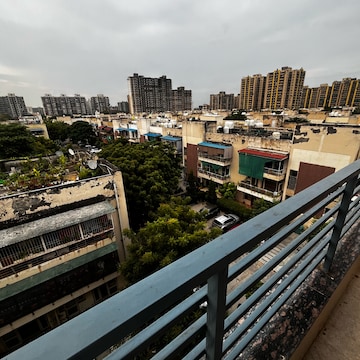 2 BHK Builder Floor For Rent in RPS Palm Drive, Khedi Road