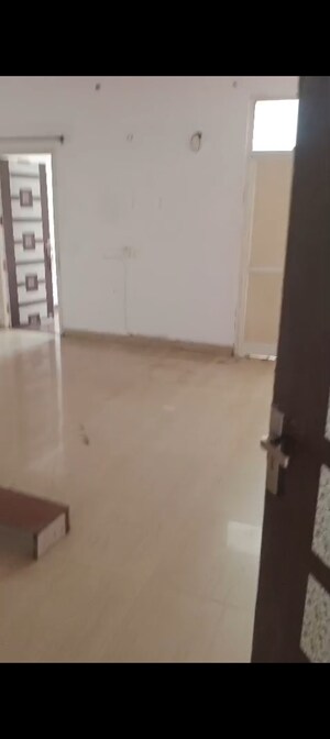 Room in 3 BHK Apartment at SCC Heights, Raj Nagar Extension – for Sale