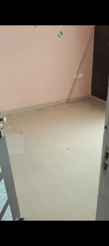 Room in 3 BHK Apartment at SCC Heights, Raj Nagar Extension – for Sale