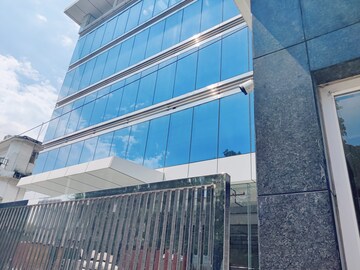  Office Space in IT/SEZ For Sale in Udyog Vihar Phase 4