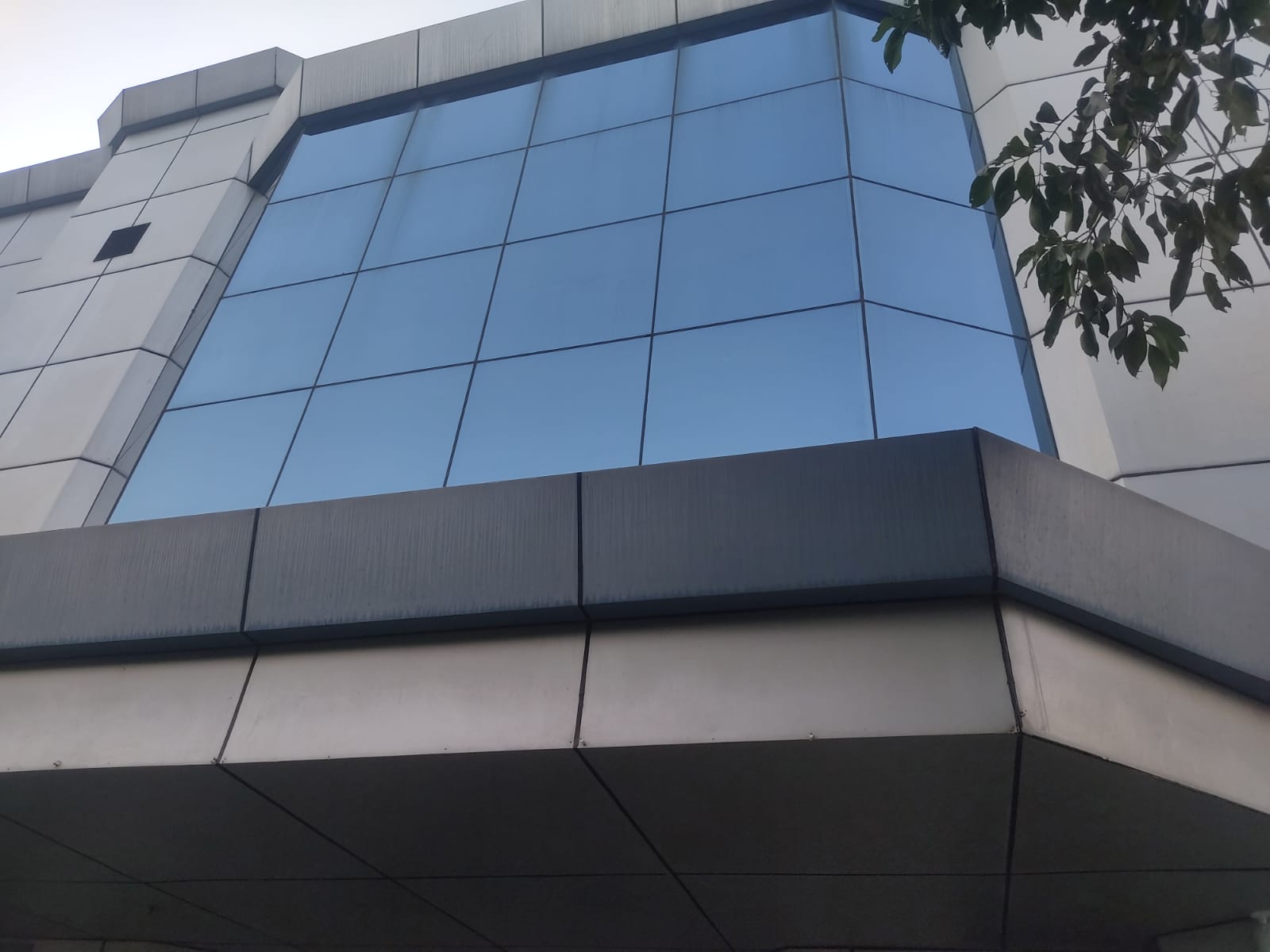 Warehouse For Rent in Sector 63