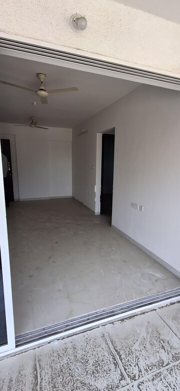 Room in 2.5 BHK Apartment at Somani Dream Home, Punawale – for Rent
