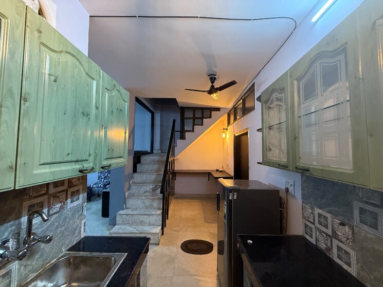 Kitchen, sector 36 3 Bedroom 2000 Sq.Ft. Villa In Sector 36 Noida 9156531