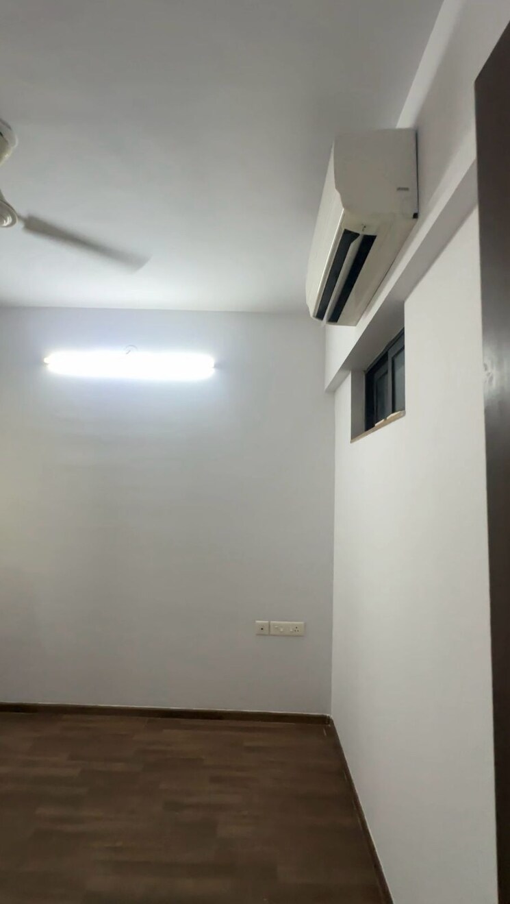 Room, lodha-palava-city-lakeshore-greens 1 Bedroom 528 Sq.Ft. Apartment In Dombivli East Thane 9156578