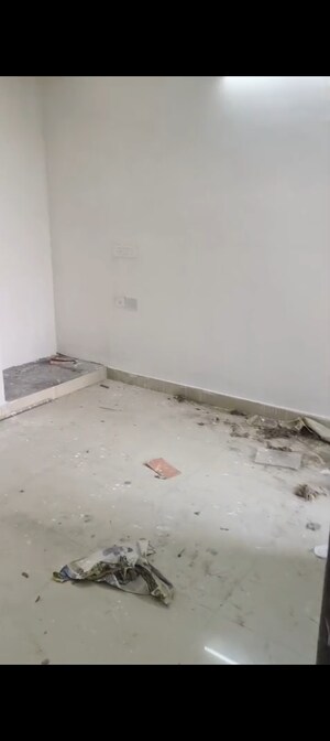 Room in 2 BHK Apartment at SCC Sapphire, Raj Nagar Extension – for Sale