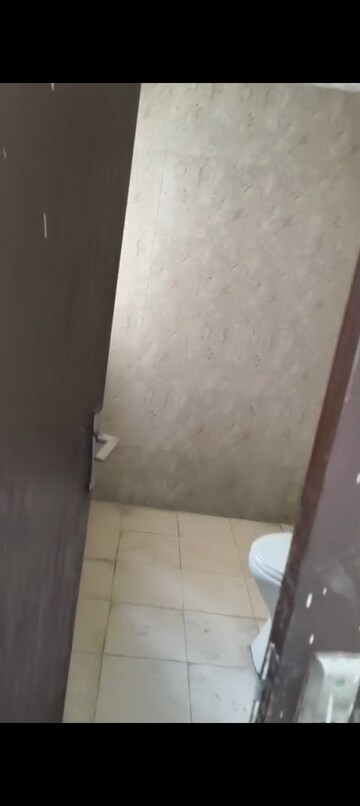 Room in 2 BHK Apartment at SCC Sapphire, Raj Nagar Extension – for Sale