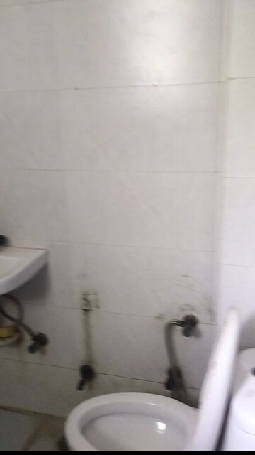  2 BHK Independent House at RWA Apartments Sector 41, Sector 41 – for Rent