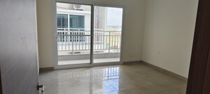 Room in 4 BHK Builder Floor at Uchdpl Veridia Oakwood Enclave, Wave City – for Sale