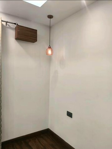 Furnished Amenities in 3 BHK Apartment at Runwal Towers, Mulund West – for Rent
