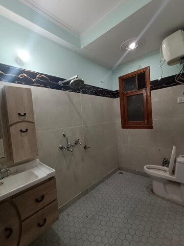 Master Bedroom in 4 BHK Builder Floor at Vasundhara Sector 5 – for Sale