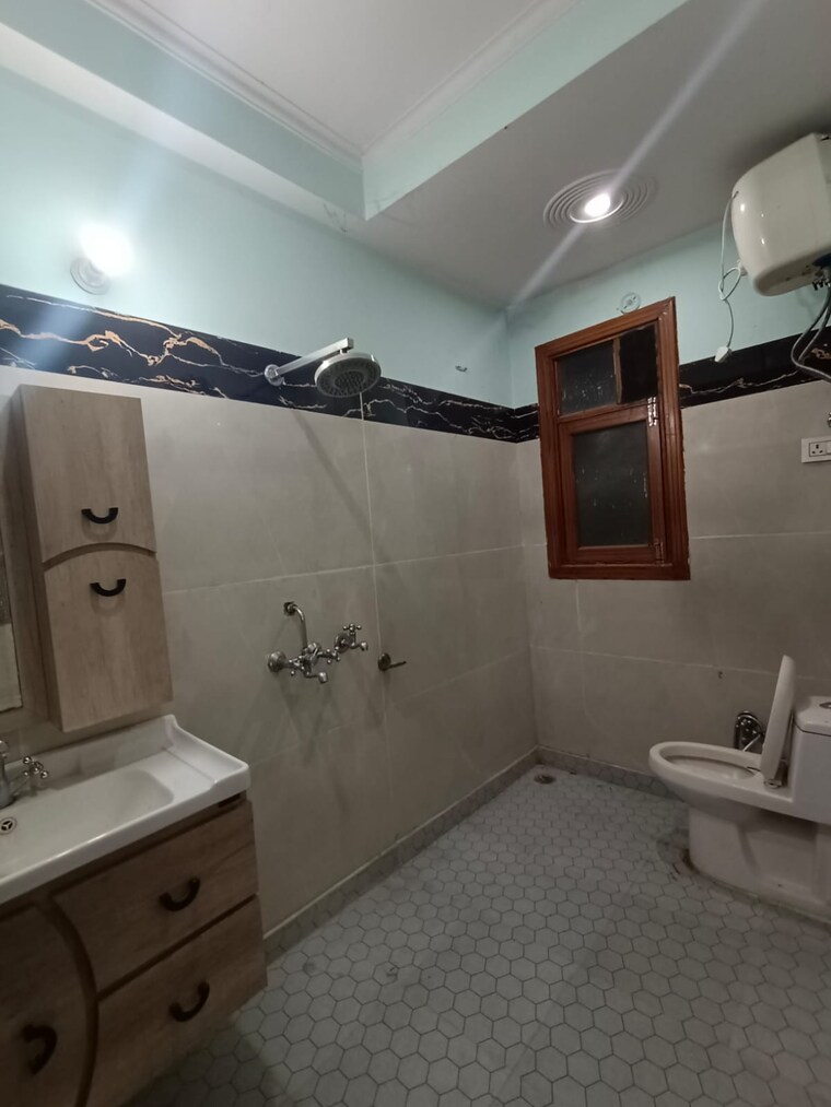 Master Bedroom, vasundhara sector 5 4 Bedroom 2000 Sq.Ft. Builder Floor In Vasundhara Sector 5 Ghaziabad 9156628