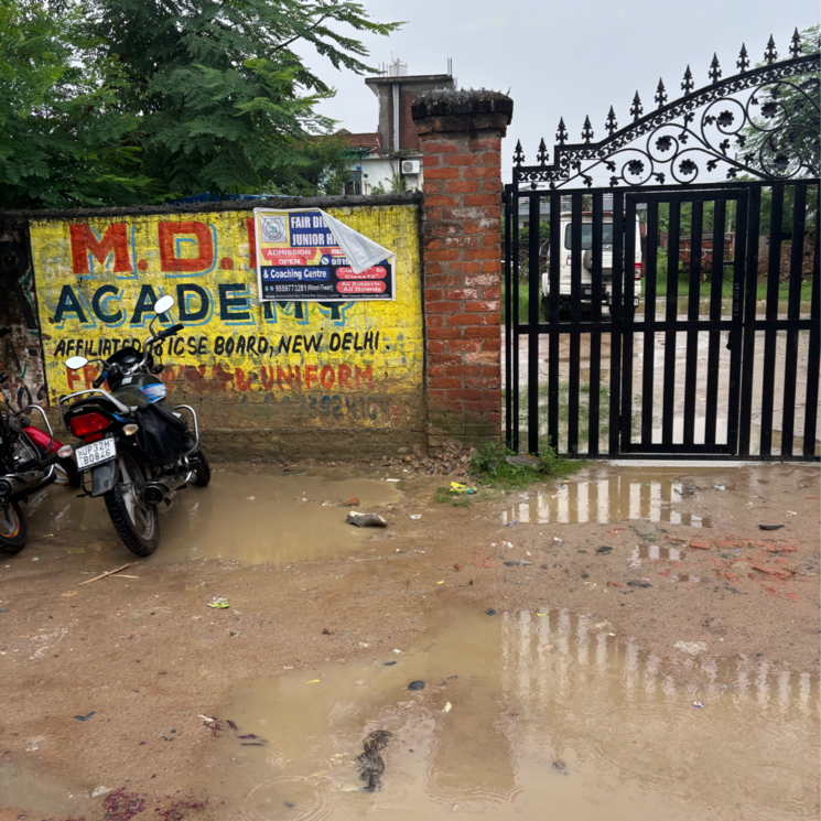  Parking, jankipuram  3600 Sq.Ft. Plot In Jankipuram Lucknow 9156626