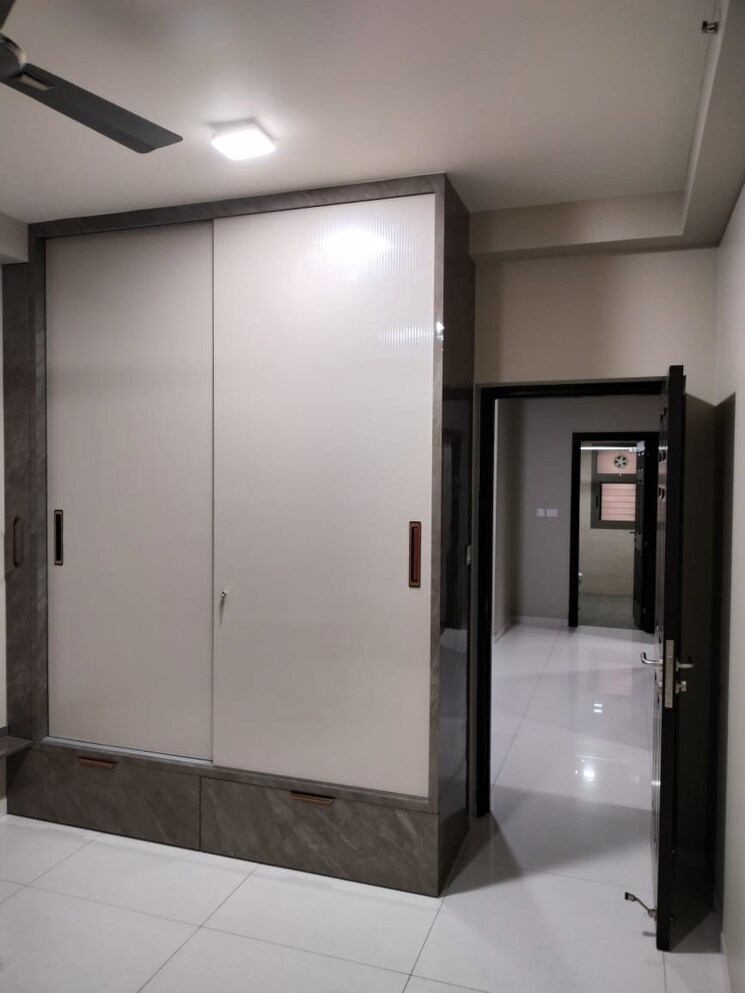 Room, sobha-palm-courts 3 Bedroom 1900 Sq.Ft. Apartment In Kogilu Bangalore 9156624