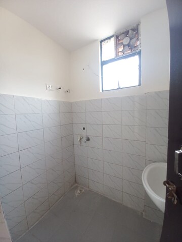 Bathroom in 1 BHK Apartment at Ninex RMG Residency, Sector 37c – for Rent