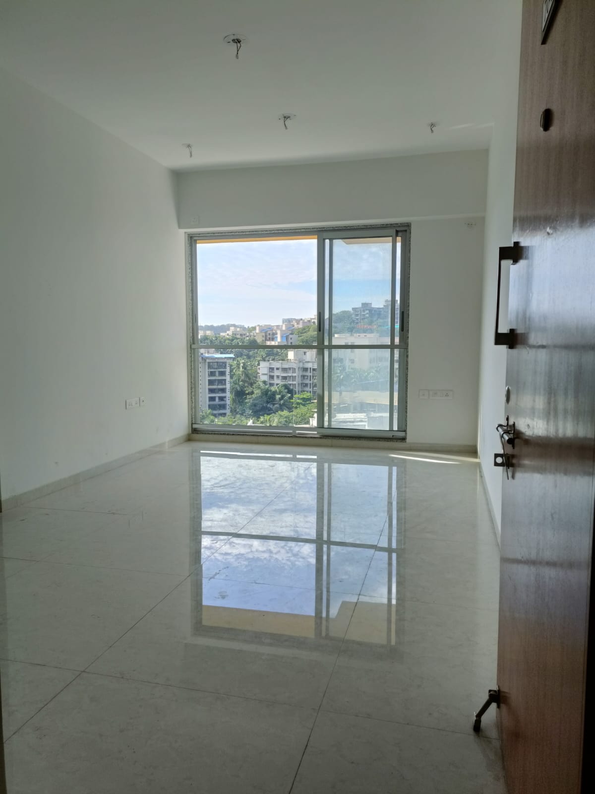 1 BHK 425 Sq.Ft. Apartment in Naman Premier