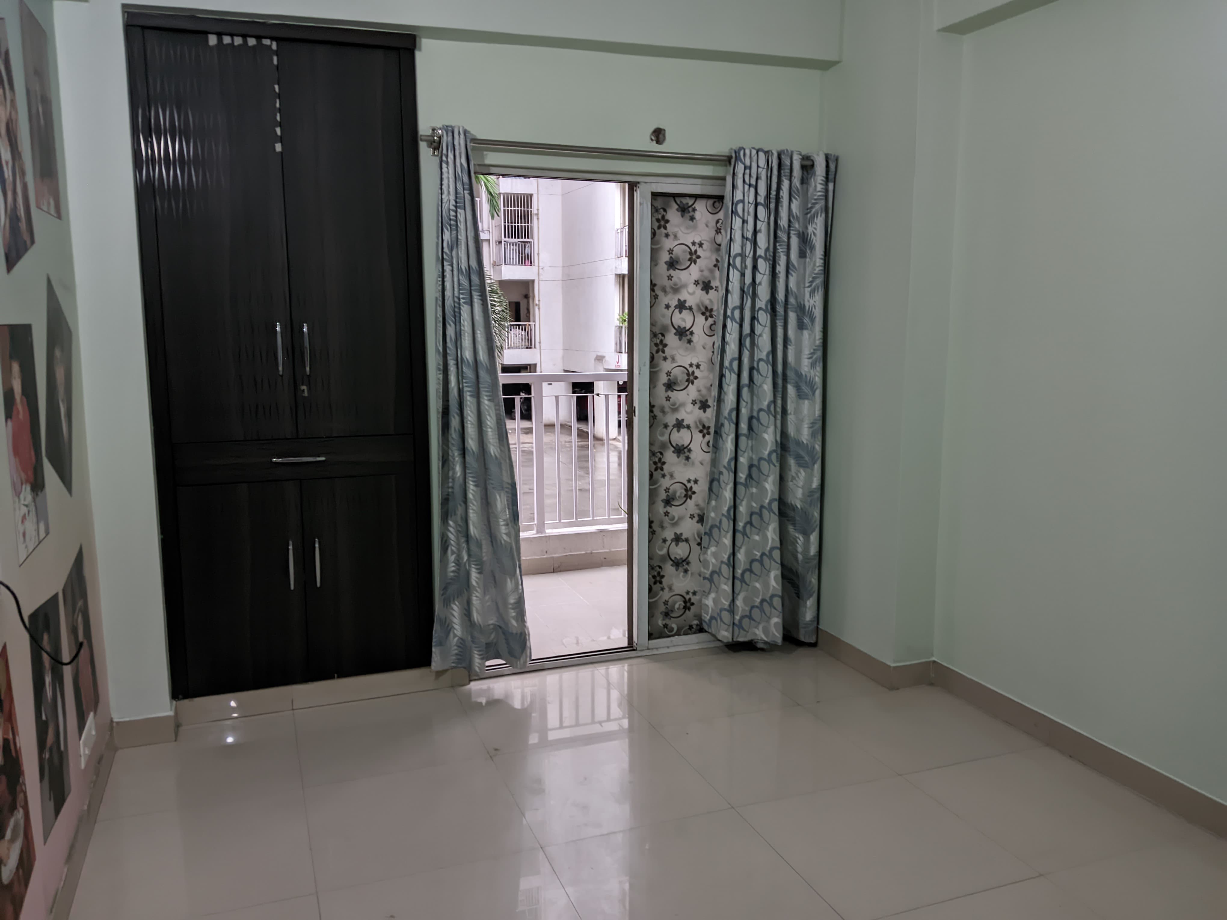 2 BHK Apartment For Rent in VVIP Addresses