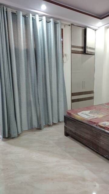 Bedroom in 1 BHK Builder Floor at Dwarka Mor – for Rent