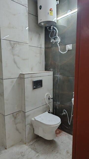 Bathroom in 1 BHK Builder Floor at Dwarka Mor – for Rent