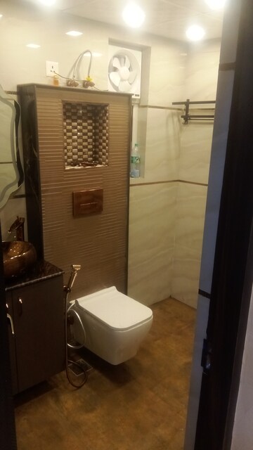 Bathroom in 4 BHK Apartment at Parker White Lily, Sector 8 – for Rent