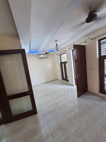 2 BHK Builder Floor For Rent in Neb Sarai