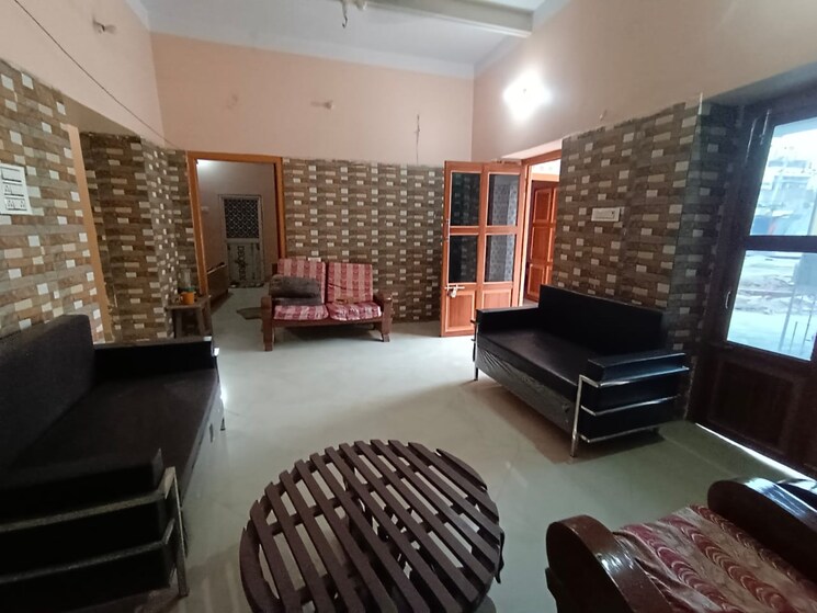 Living Room, kadamkuan Commercial Office Space 1500 Sq.Ft. In Kadamkuan Patna 9156734