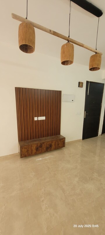 Furnished Amenities in 2.5 BHK Apartment at Signature Global Park 4 and 5, Sohna Sector 36 – for Rent