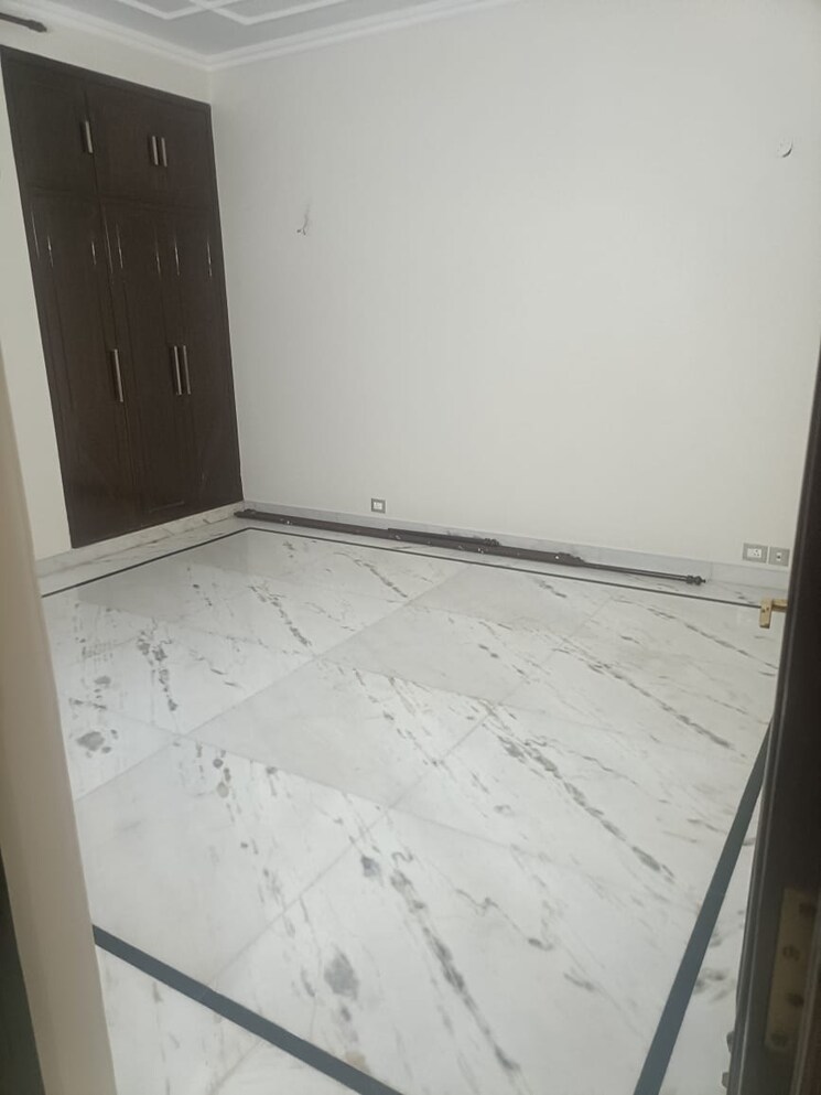 Room, rail-vihar-sector-30 2 Bedroom 1600 Sq.Ft. Independent House In Sector 30 Noida 9156757