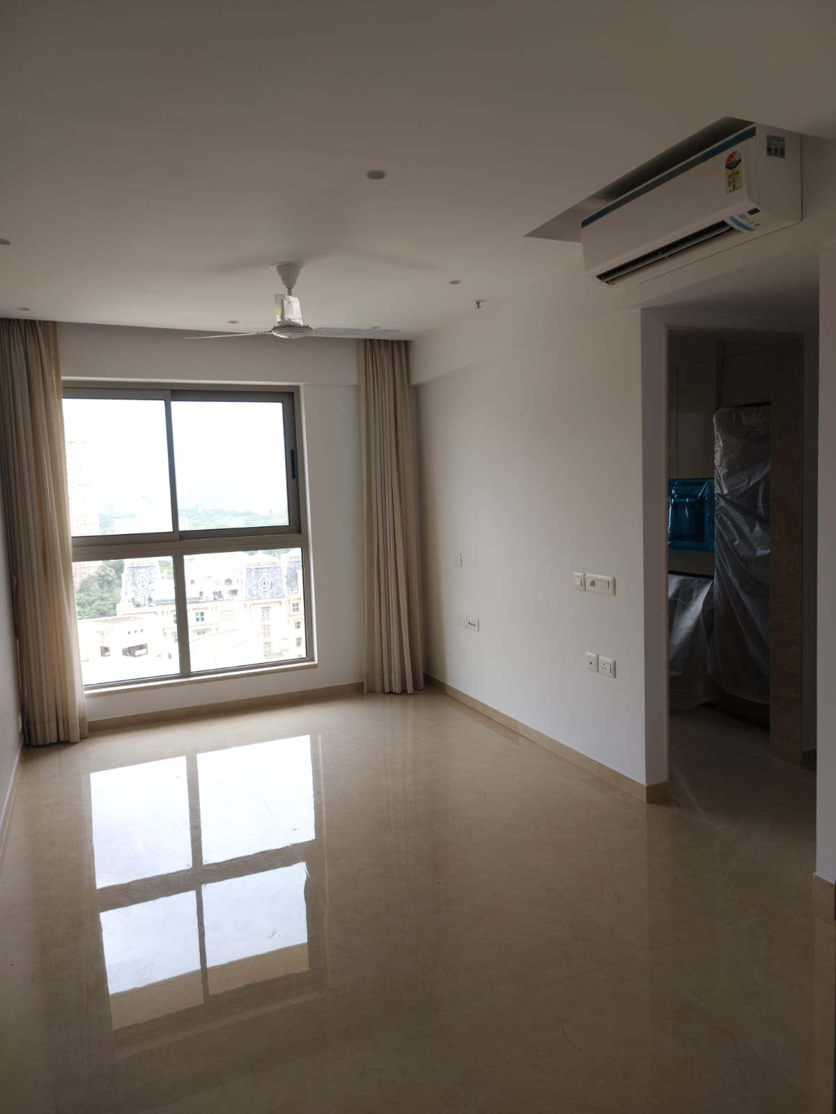 1 BHK Apartment For Rent in Hiranandani Highland
