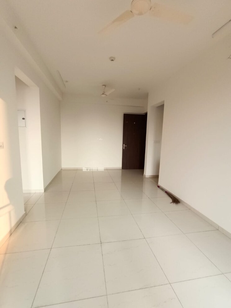 Room, mahindra-centralis-tower-1 2 Bedroom 594 Sq.Ft. Apartment In Pimpri Pune 9156766